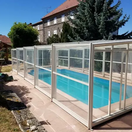 Maison D'hotes Les Trefles Guest house Saint-Ignat